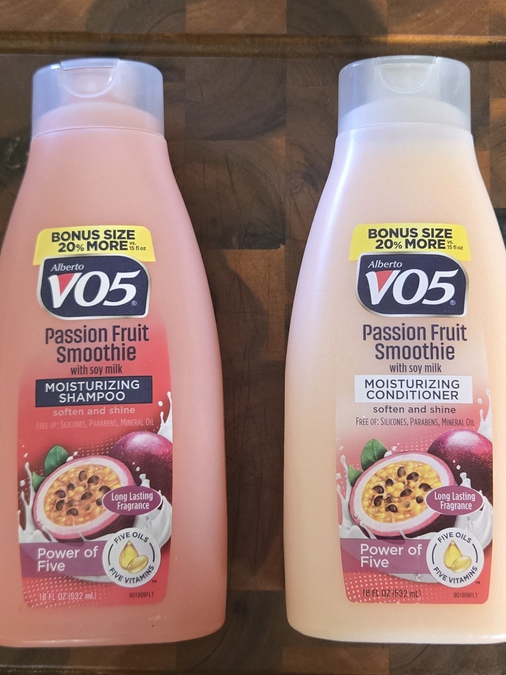 Alberto VO5 Passion Fruit Smoothie Moisturizing Shampoo & Conditioner - Pink